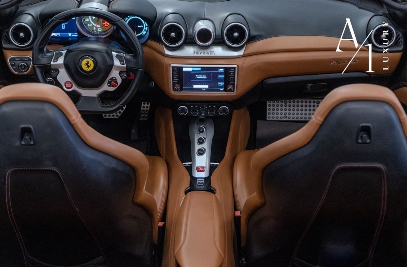 Ferrari California Std 3.9L (553 HP) 2016 Ferrari California T, With Full Service History, Excellent Condition, GCC Spe