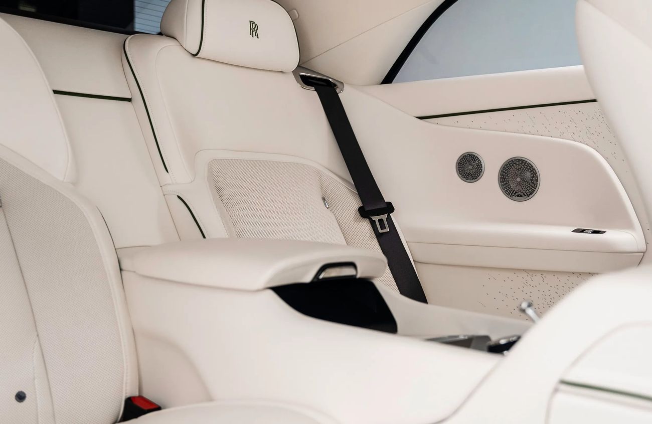 Rolls-Royce Spectre Dual Electric Motors | Warranty