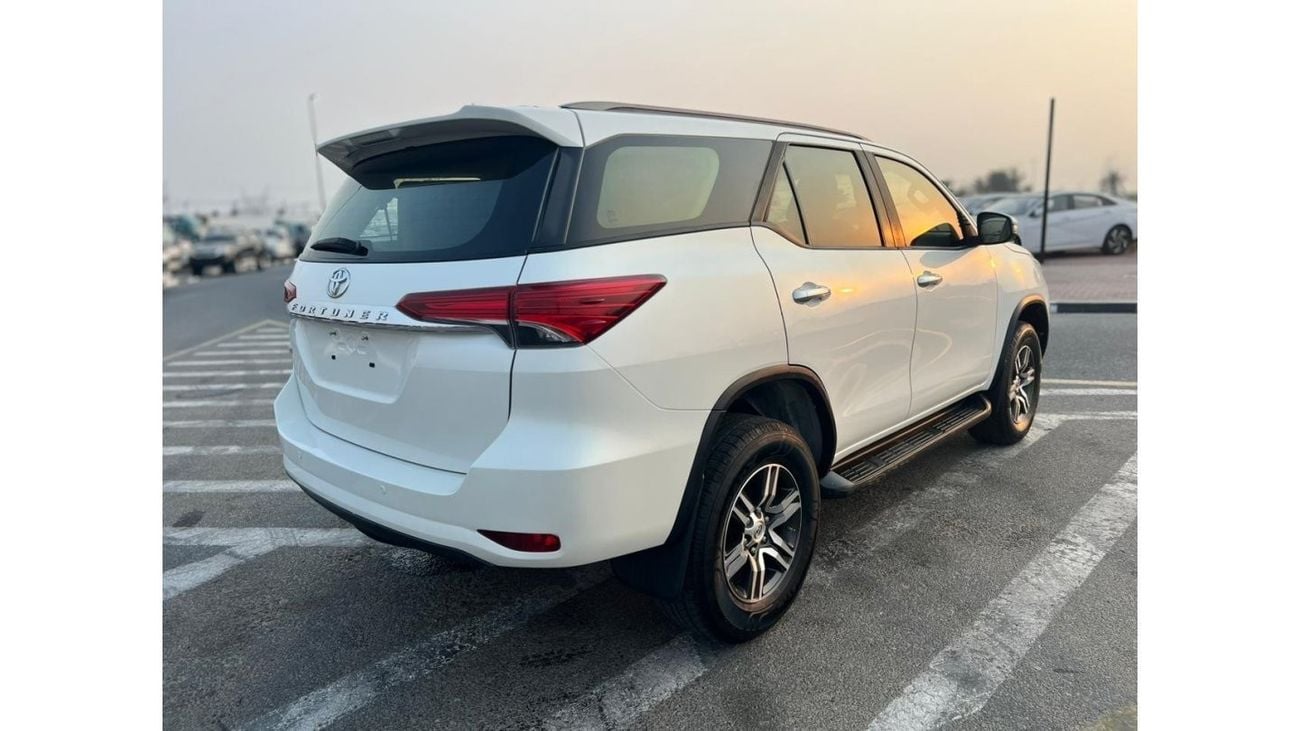 تويوتا فورتونر 2020 TOYOTA FORTUNER 2.7L  // V4 // 4X4 // GCC // CLEAN TITLE // WITH EXCELLENT CONDITION