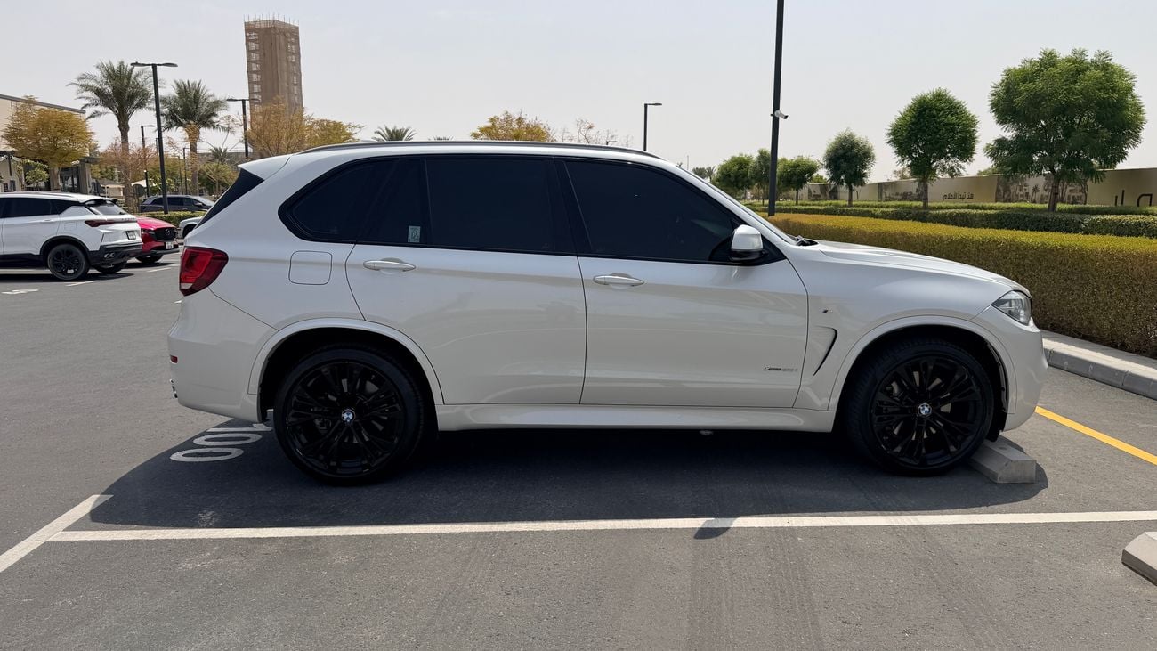 BMW X5 50i M SPORT
