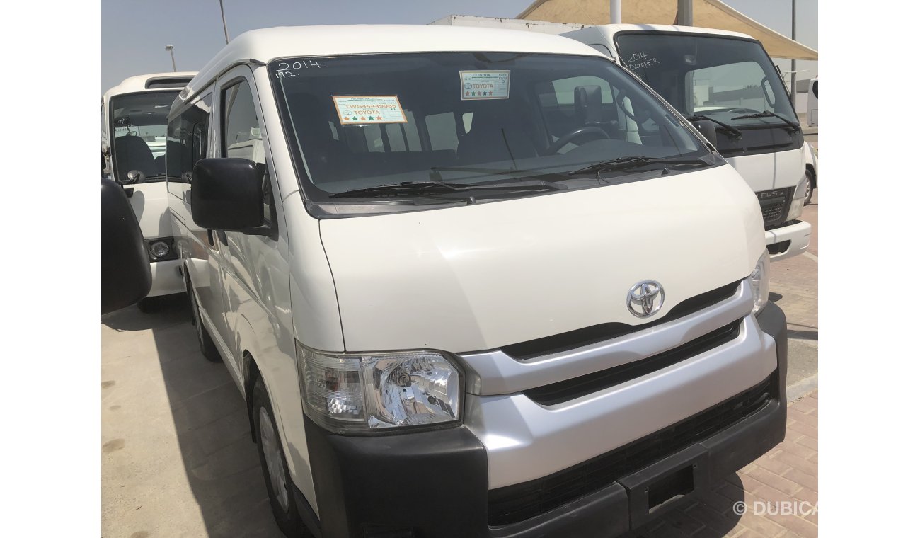 تويوتا هاياس Toyota Hiace Midroof 15 seater,Model:2014.Excellent condition