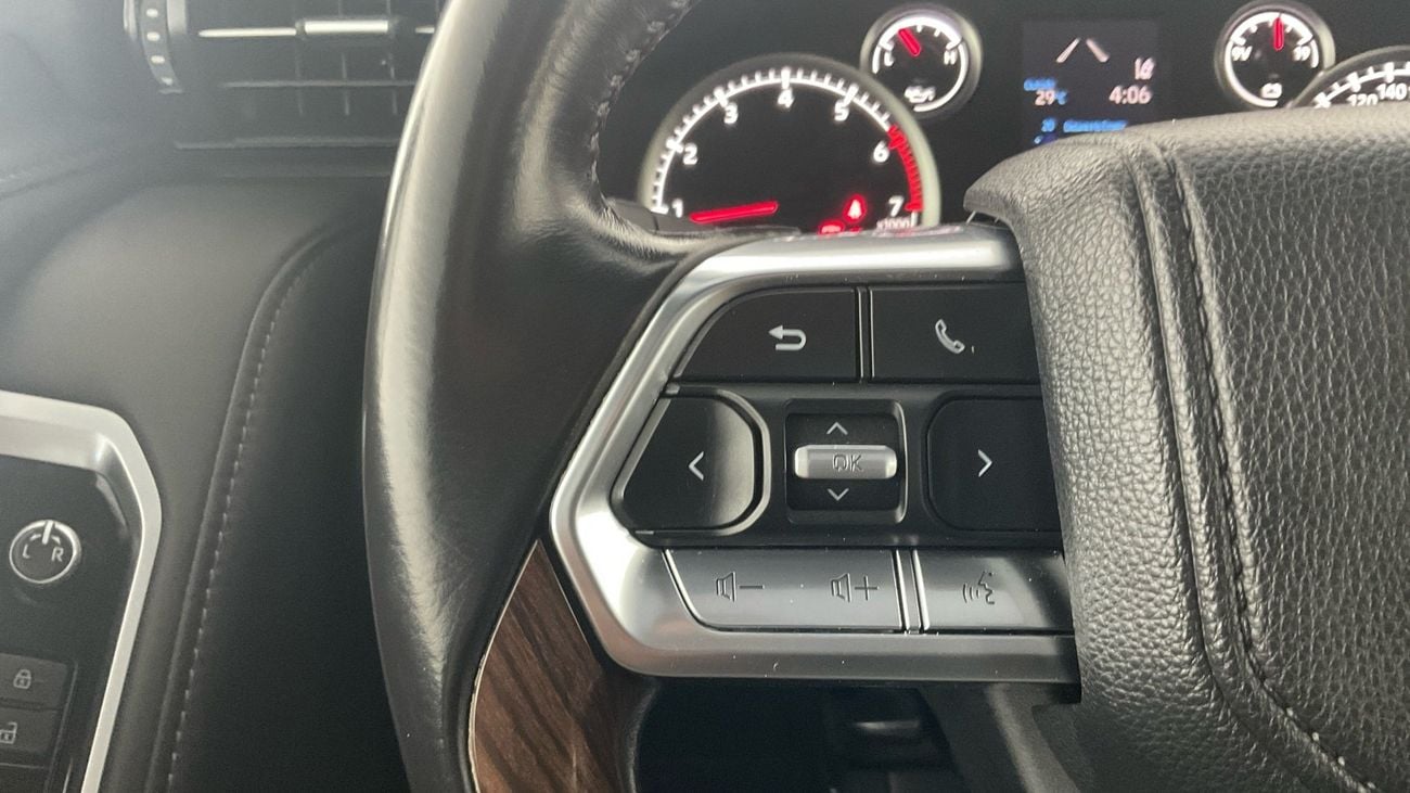 تويوتا لاند كروزر GXR | شامل الضمان | 0 ﺪﻔﻋﺓ ﺃﻮﻟﻯ