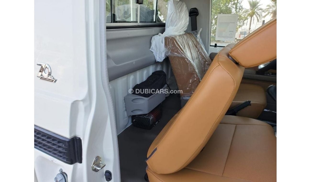 Toyota Land Cruiser Pick Up Toyota Land Cruiser Pick up S/Cab White color ,,70th Anniversary with Winch /Diff Lock/Compressor M/