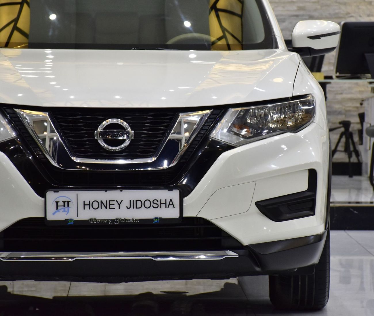 Nissan XTrail EXCELLENT DEAL for our Nissan X-Trail 2.5 ( 2020 Model ) in White Color GCC Specs
