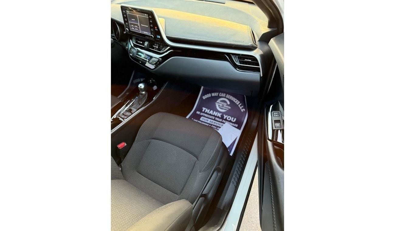 Toyota CHR TOYOTA C-HR XLE full option