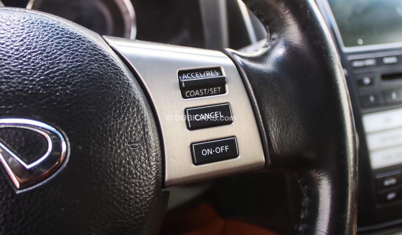 إنفينيتي FX35 انفنتى FX35  اسود خليجى 2008 بحالة ممتازة بدون حوادث