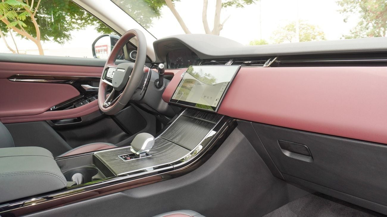 Land Rover Range Rover Evoque SE P250 DYNAMIC 2025!! FIVE YEARS WARRANTY!! THREE YEARS SERVICE CONTRACT