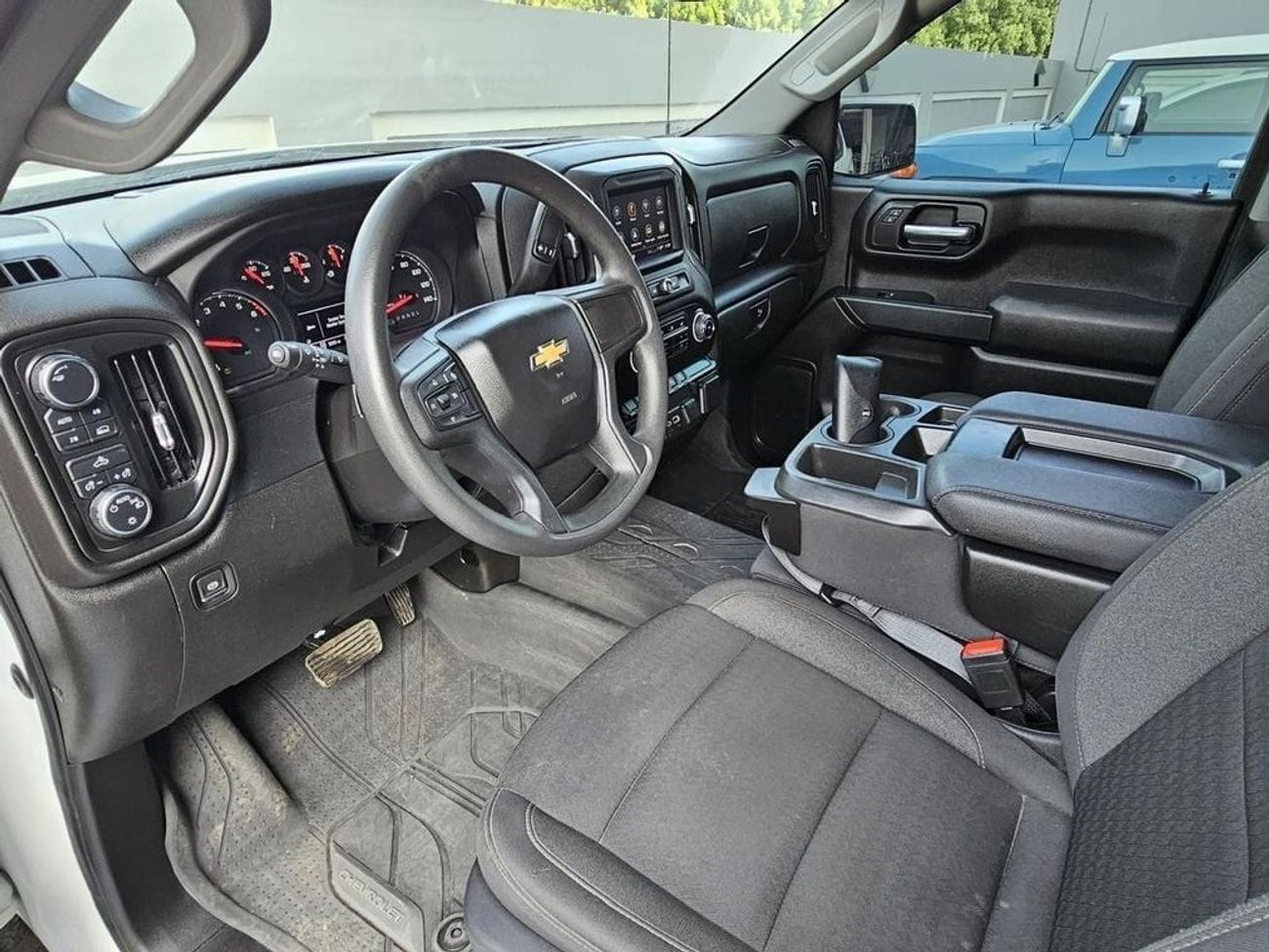 Chevrolet Silverado LEFT HAND