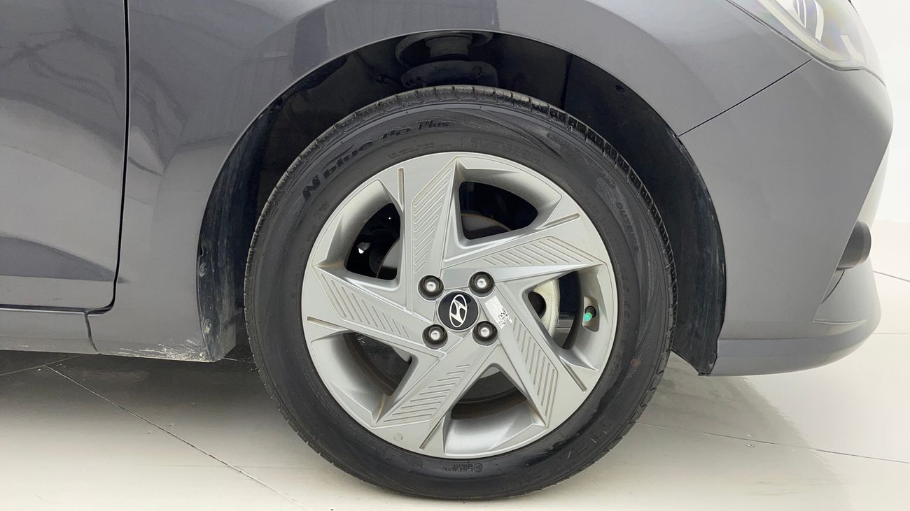 هيونداي أكسنت COMFORT 1.6 | بدون دفعة مقدمة | اختبار قيادة مجاني للمنزل