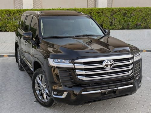 Toyota Land Cruiser VXR Toyota Land Cruiser 2015 VXR GCC Specs Facelifted 2026 Full Option V8 4.6L Well-maintained