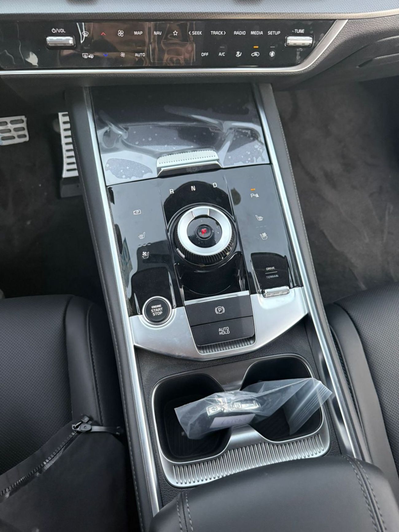 كيا سبورتيج LX 2.0L