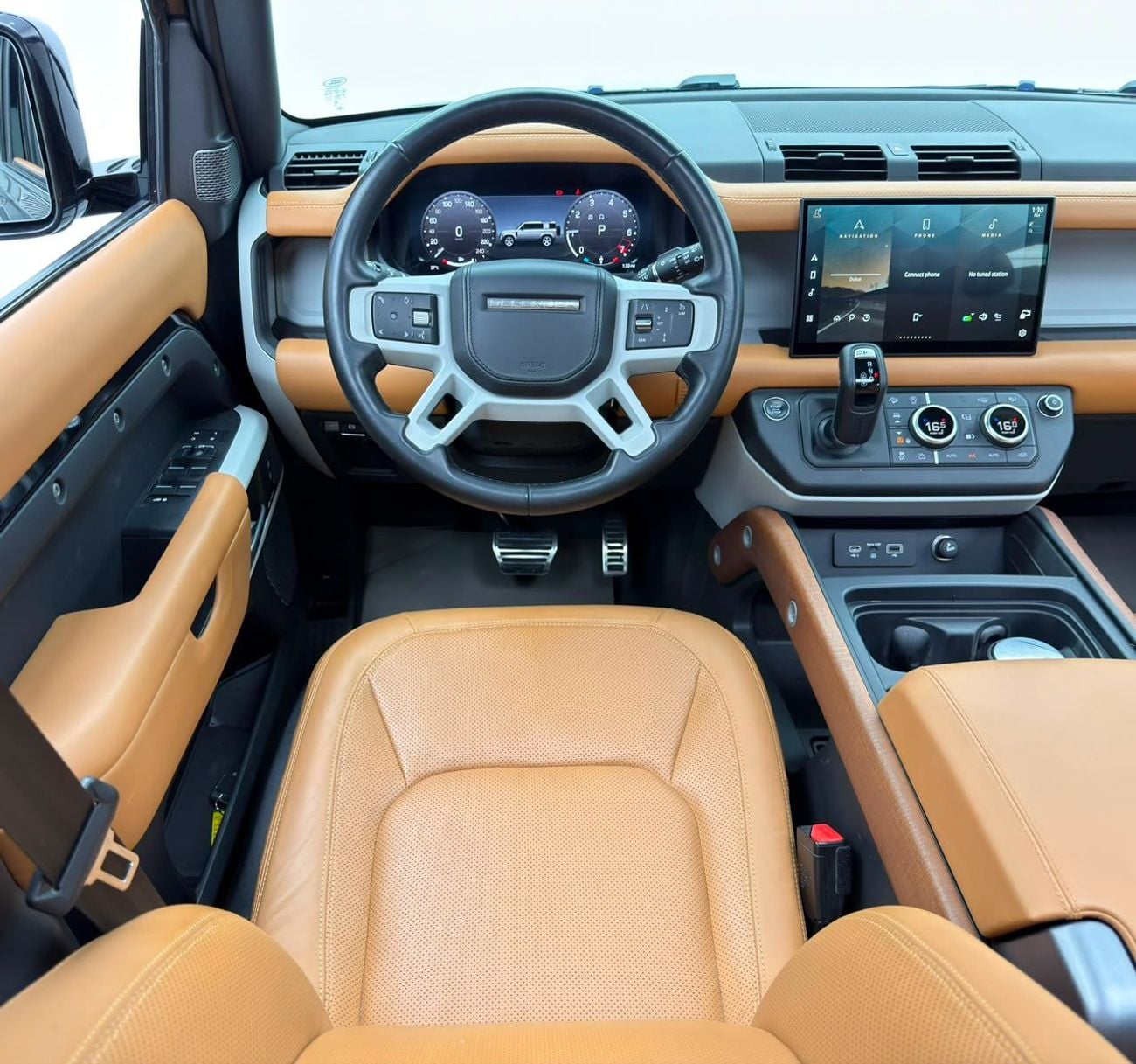 Land Rover Defender 110 HSE P400