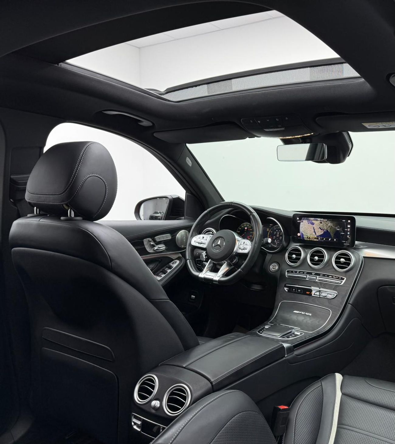 Mercedes-Benz GLC 63 S AMG 4MATIC+ 4.0L 2021 Mercedes-AMG GLC 63 S ,Warranty ,Service History ,Japanese Spec