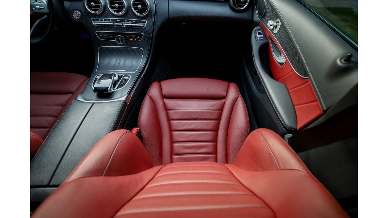 مرسيدس بنز C 200 بريميوم