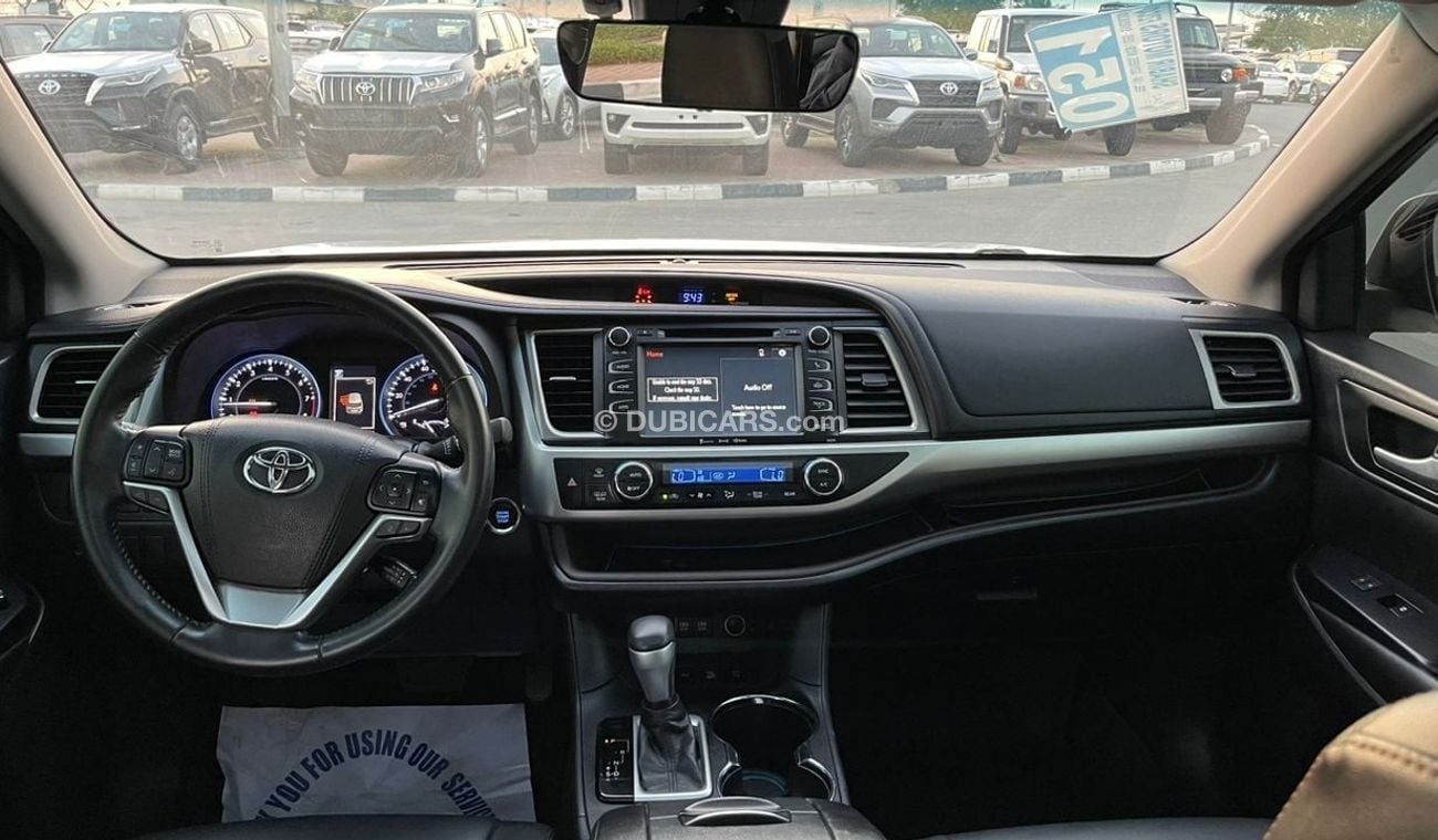 تويوتا هايلاندر 2017 TOYOTA HIGHLANDER  full options XLE 4x4 IMPORTED FROM USA VERY CLEAN CAR INSIDE AND OUT SIDE FO