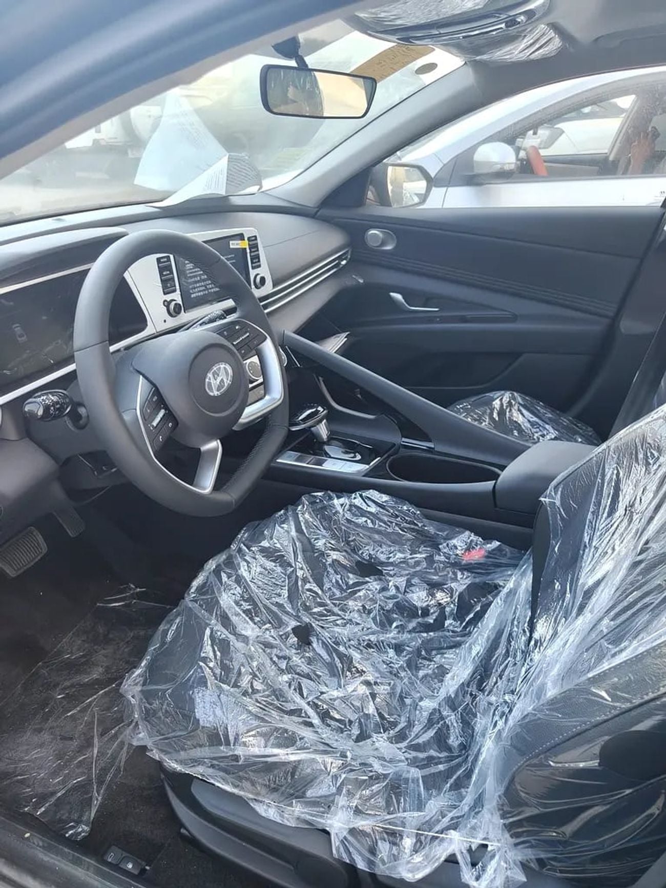 هيونداي إلانترا 1.5L CVT GLX – Smart, Efficient Comfortable Sedan