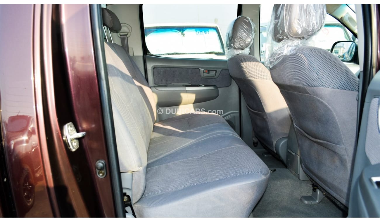 Toyota Hilux SR5 3.0 D4D Diesel Right Hand