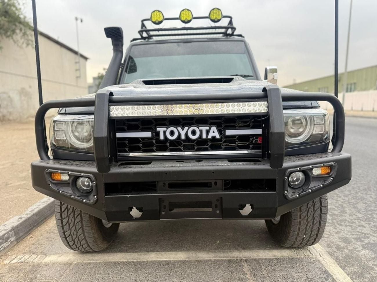 Toyota Land Cruiser Pick Up GXL RIGHT HAND DOUBLE CABIN 2019 MODEL DIESEL 4.5L ONLY FOR EXPORT