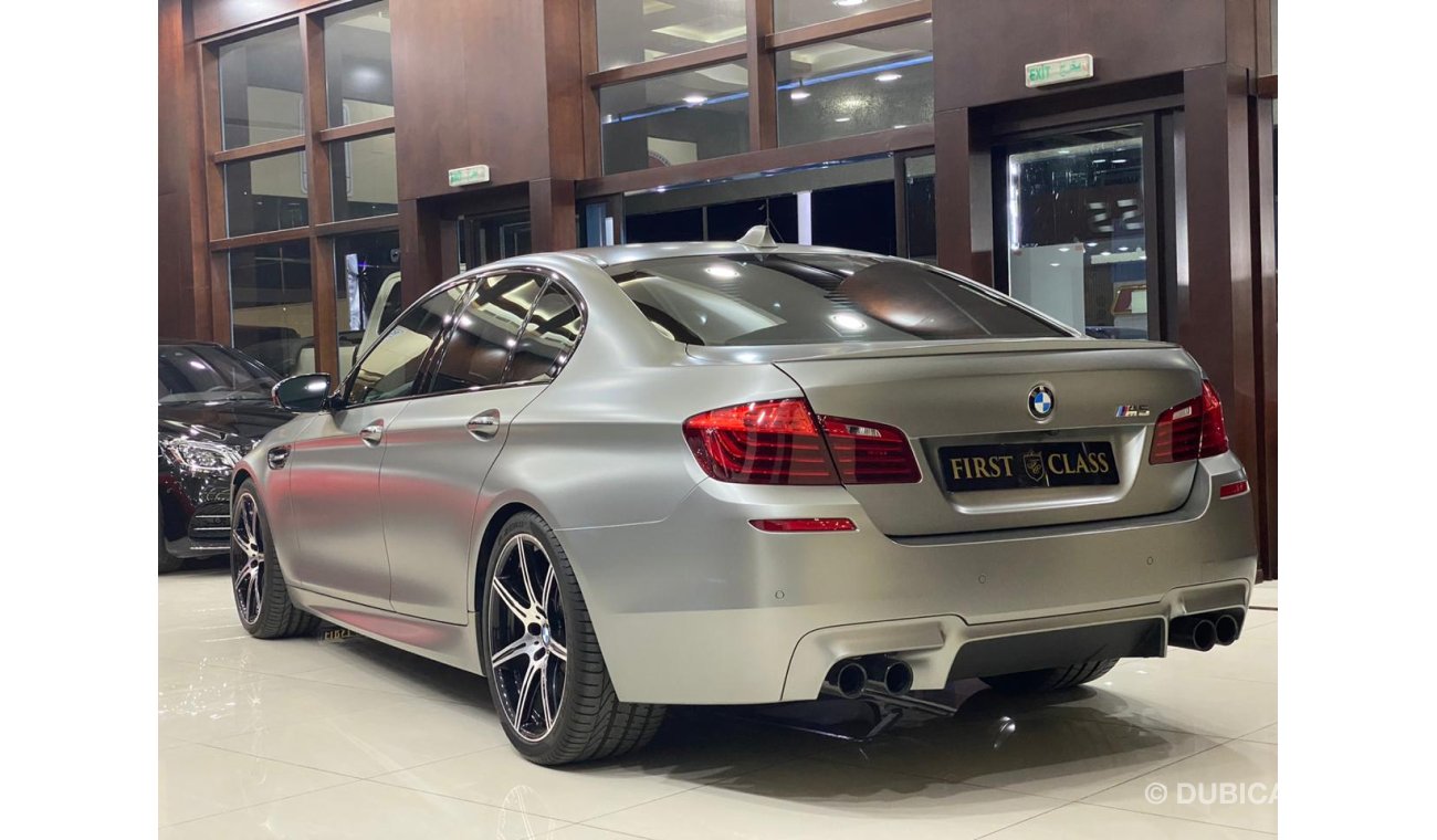 BMW M5 30TH ANNIVERSARY 2015