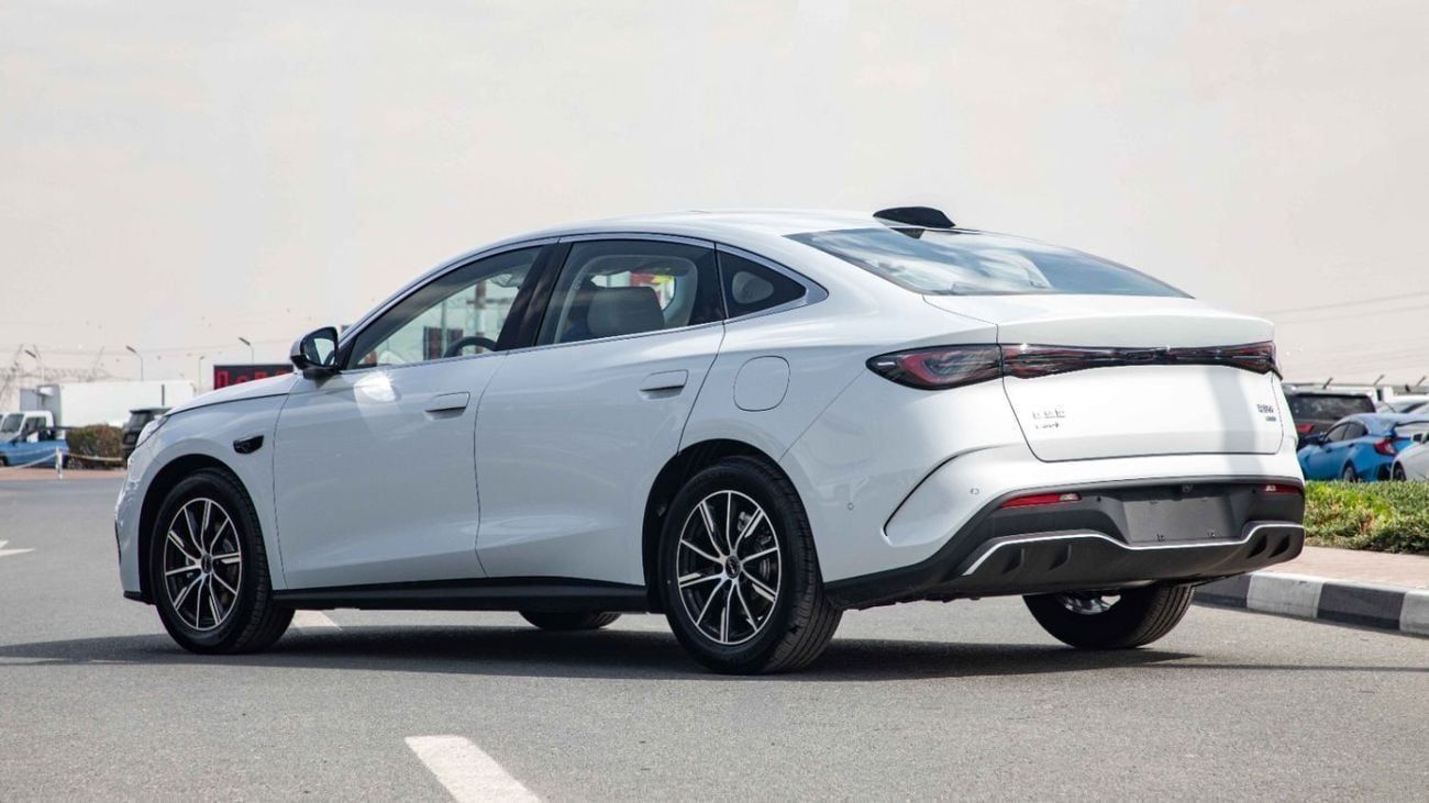 بي واي دي سيل 06 دي إم-آي 128KM SUPER ENJOYMENT SMART EDITION | 2025 | For Local Registration +10%