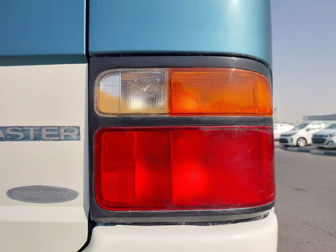 Toyota Coaster TOYOTA COASTER BUS 1997 RHD 4.1 L DIESEL AUTOMATIC (PM04890)