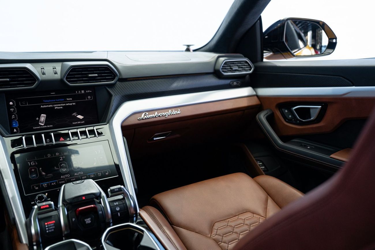 Lamborghini Urus STD 4.0T V8