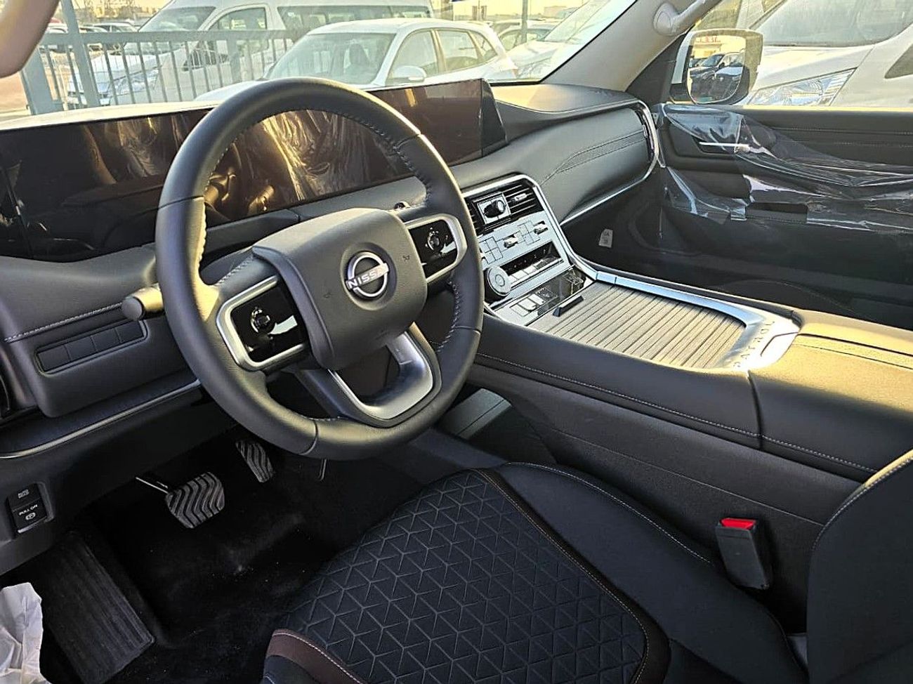 Nissan Patrol Nissan Patrol LE T1 3.5l V6Turbo 4WD Gcc  White Color 2025 MODEL