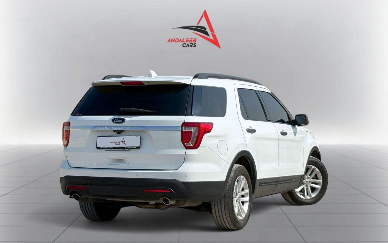 Ford Explorer FWD 3.5L V6 A/T | 2016 | GCC SPECS | WHITE EXTERIOR | AED 870 per month