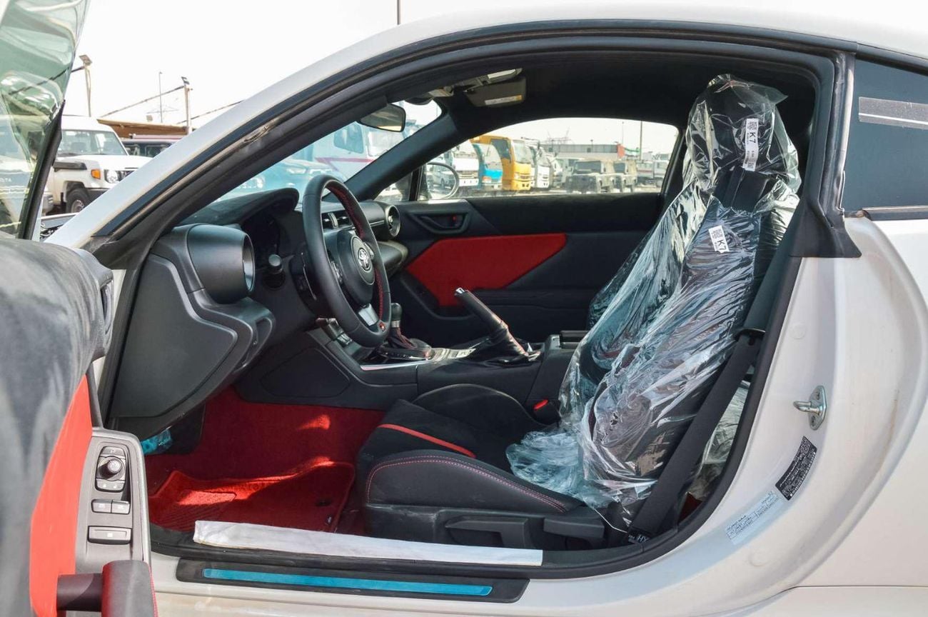 Toyota GR GT TOYOTA GR 86 2.4L RWD COUPE 2025