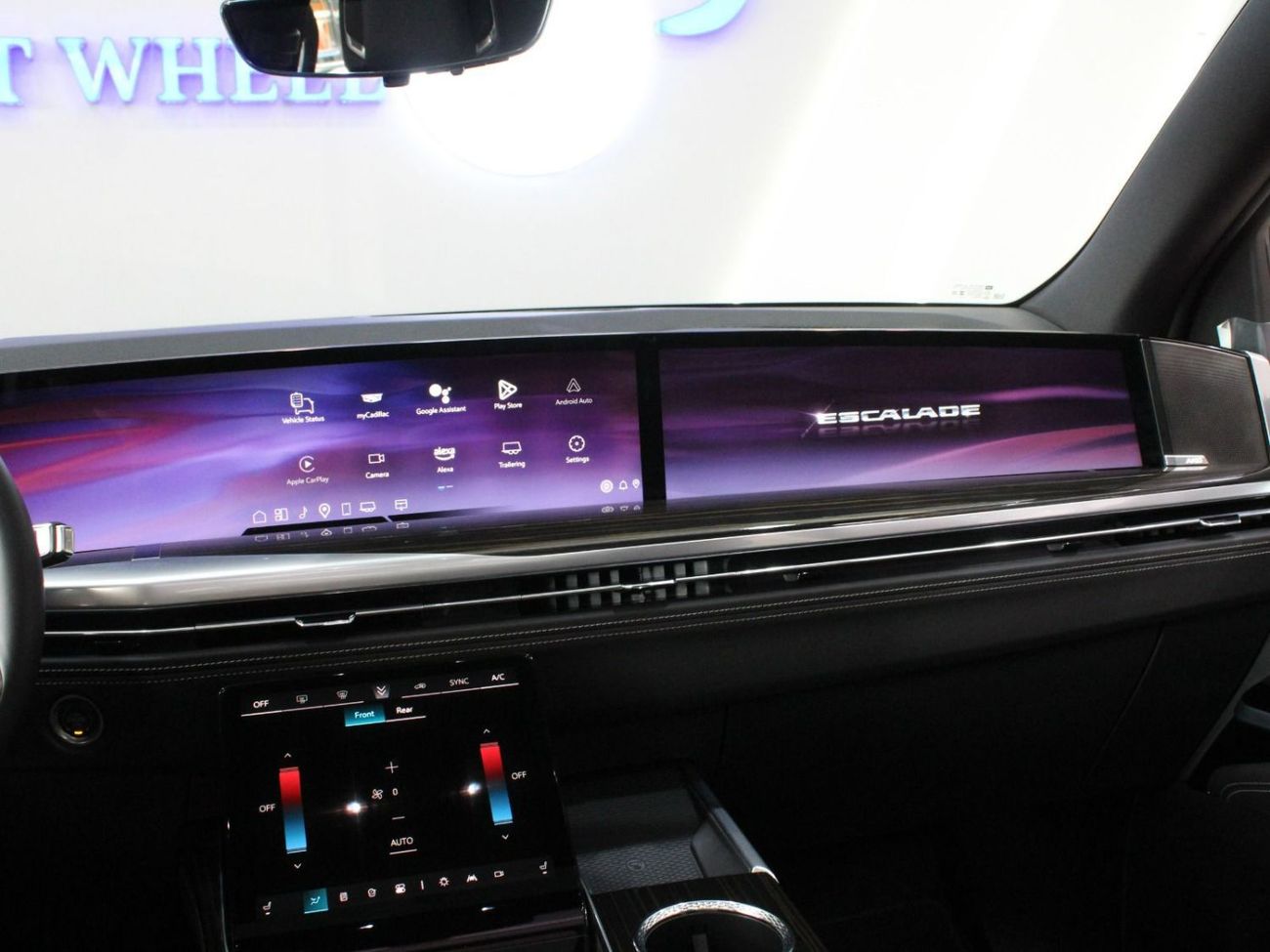 كاديلاك إسكالاد Sport Platinum 6.2L 4WD