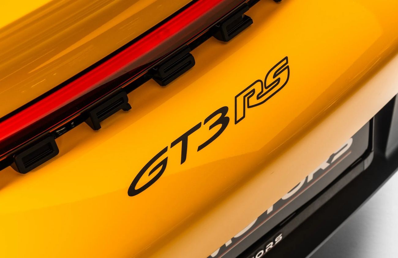 بورش 911 4.0L F-6 Naturally Aspirated Engine