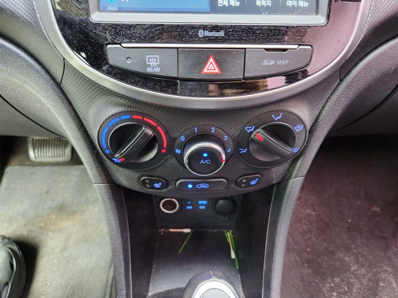 Hyundai Accent ACCENT (G) 1.4 4DOOR MODERN