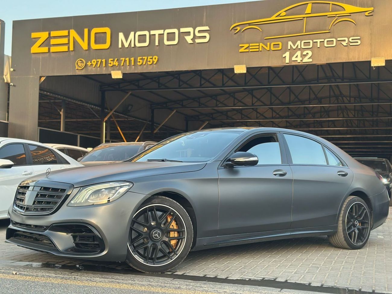 Mercedes-Benz S 63 AMG Std 4.0L (612 HP)