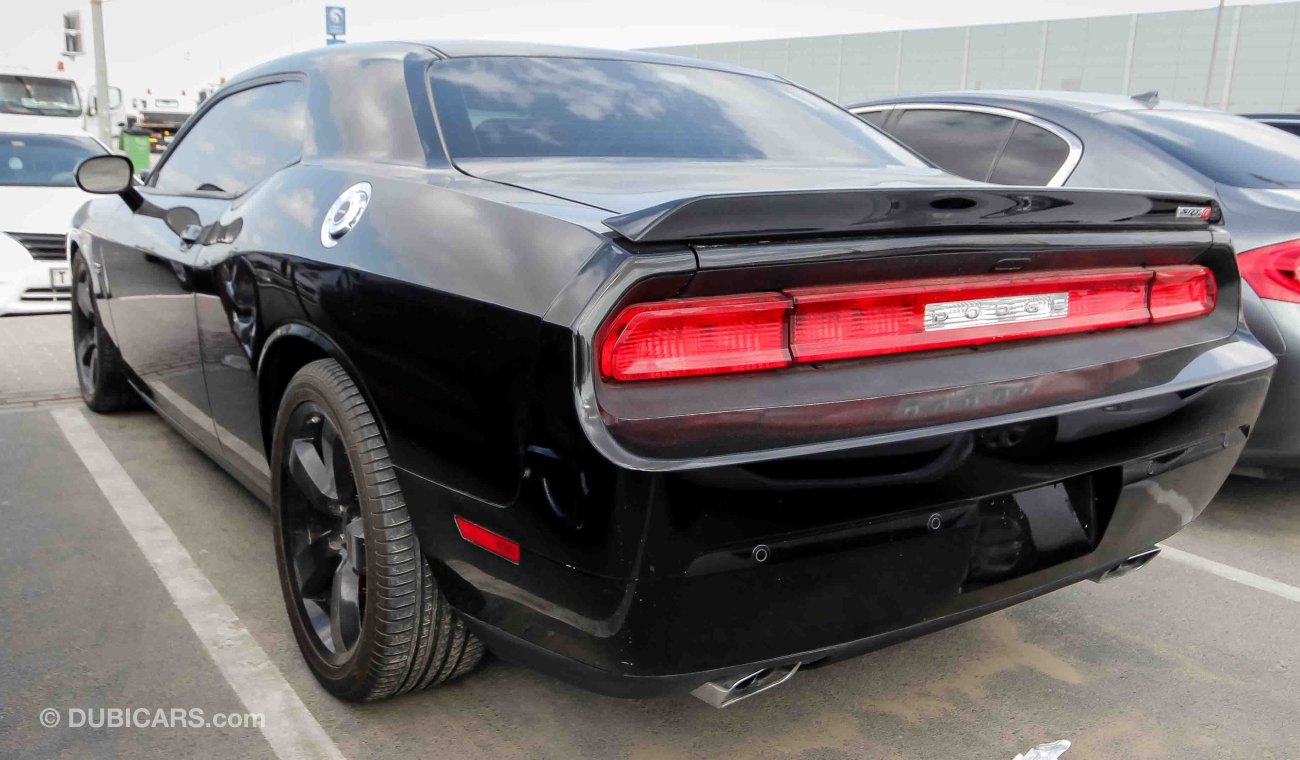 Dodge Challenger SRT8  392 Hemi