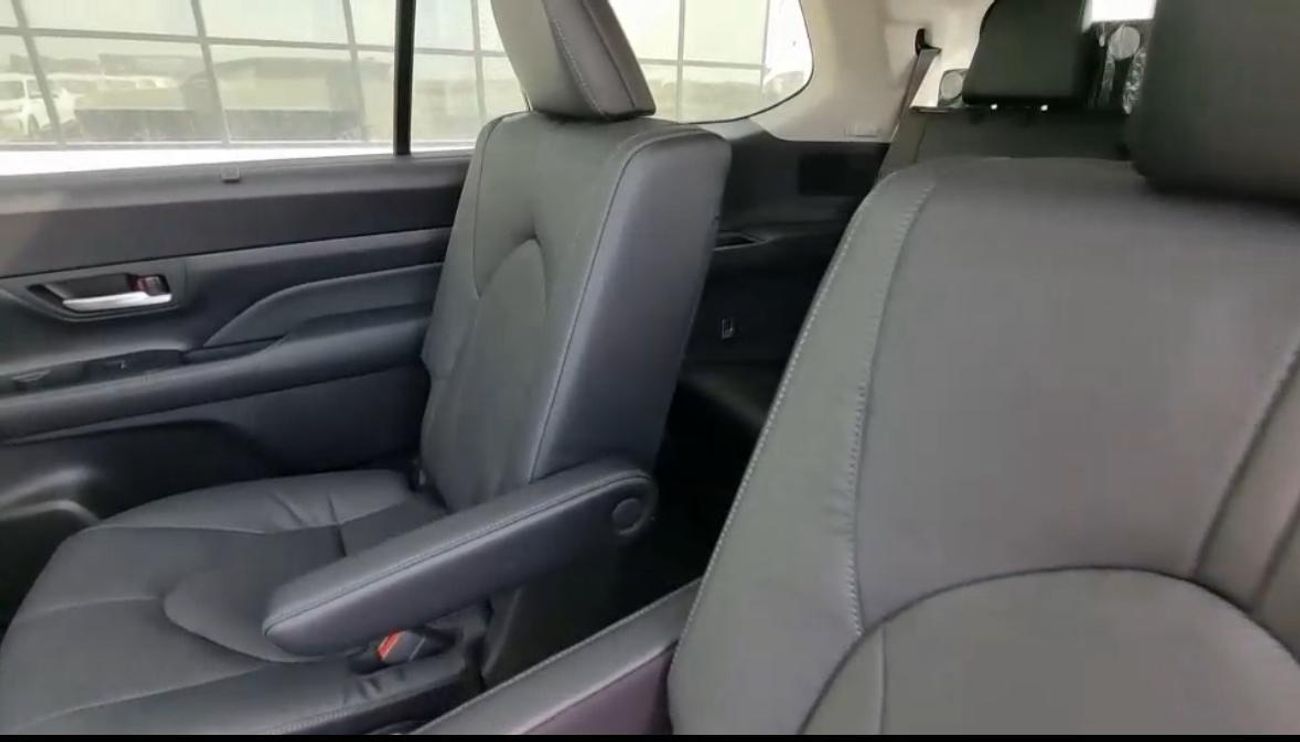 Toyota Grand Highlander Limited