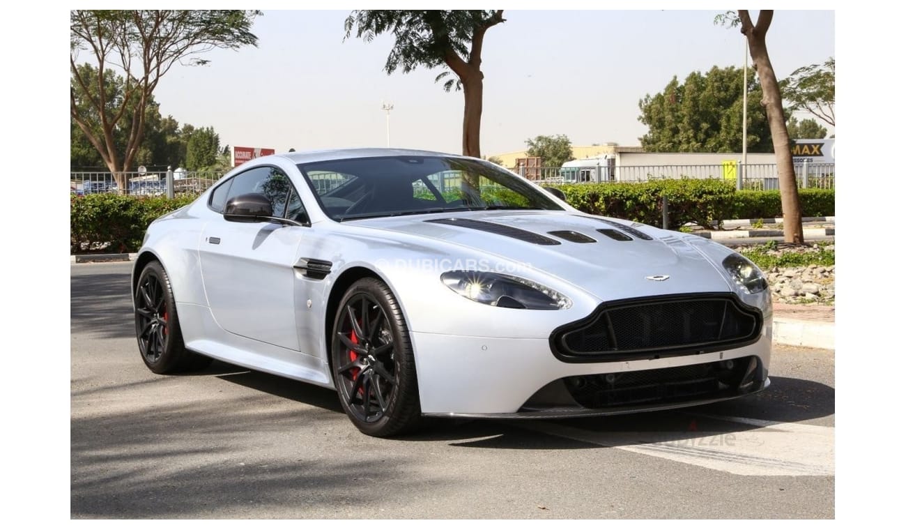 Aston Martin V12 Vantage Vantage S ('Hand Made Exclusively For Dubai Motorshow 2015")