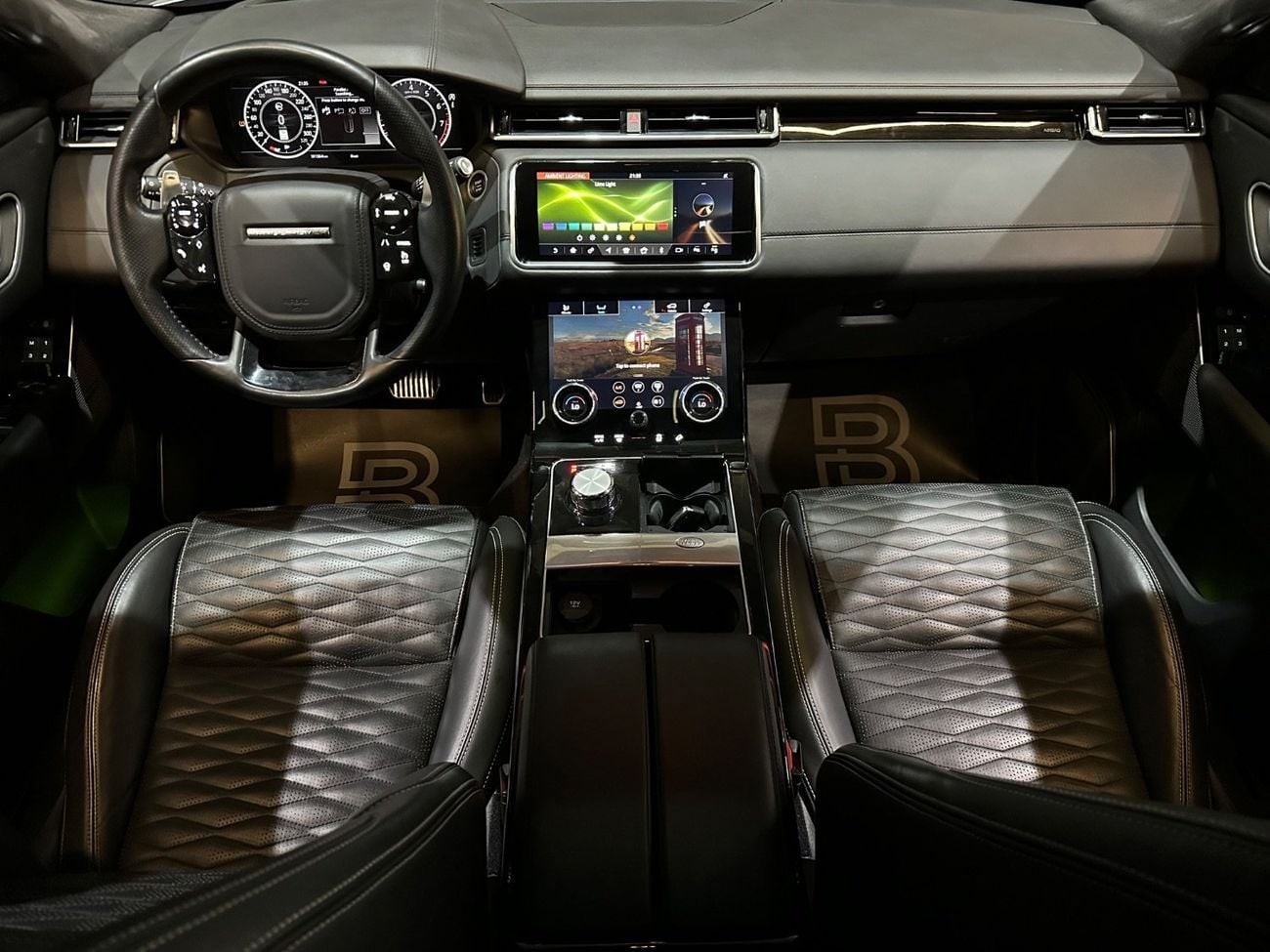 Land Rover Range Rover Velar SVAutobiography Dynamic 5.0L RANGE ROVER SV Autobiography Dynamic V8 | 2020 | VERY GOOD CONDITIONS