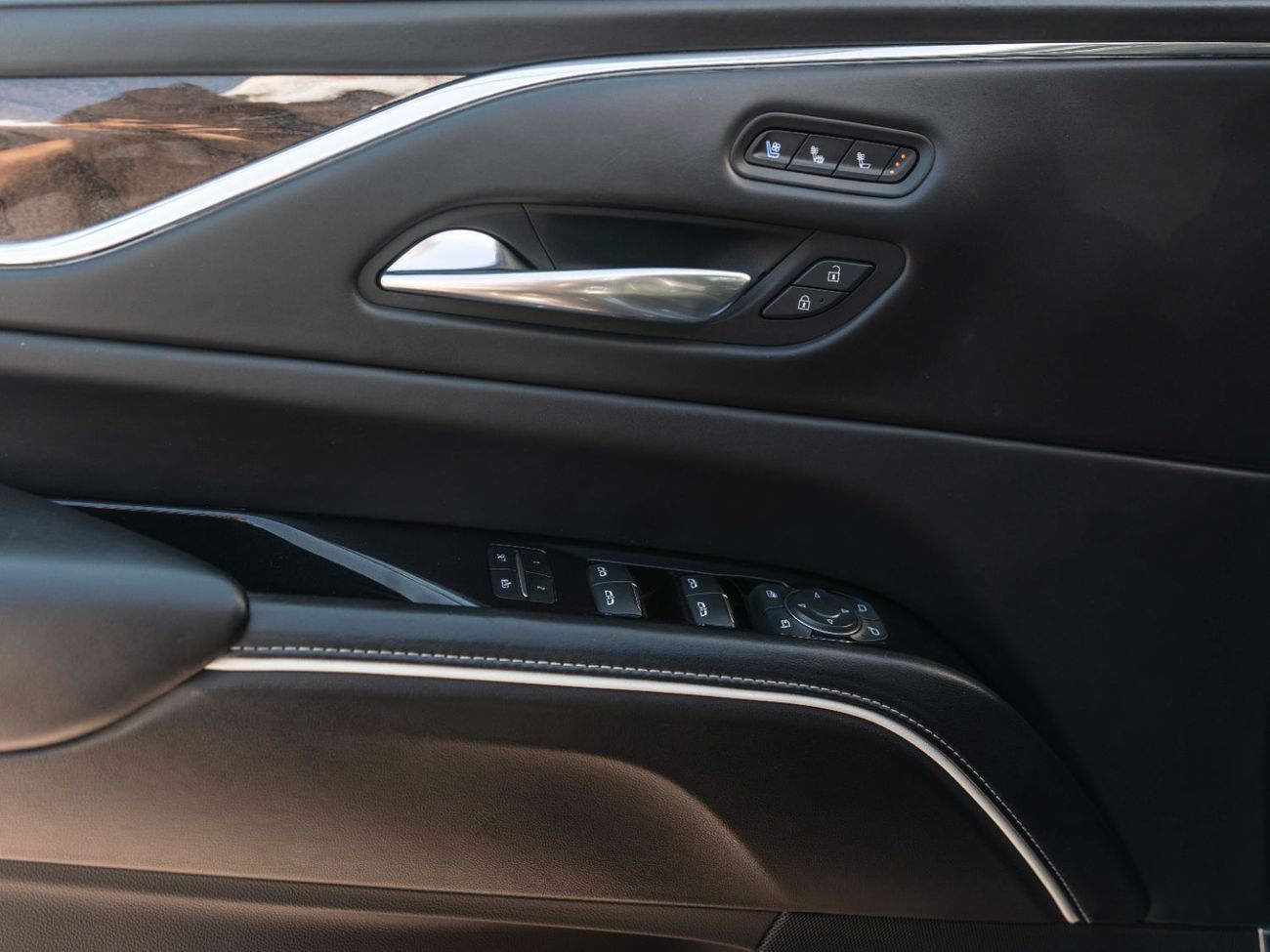 Cadillac Escalade Luxury 6.2L