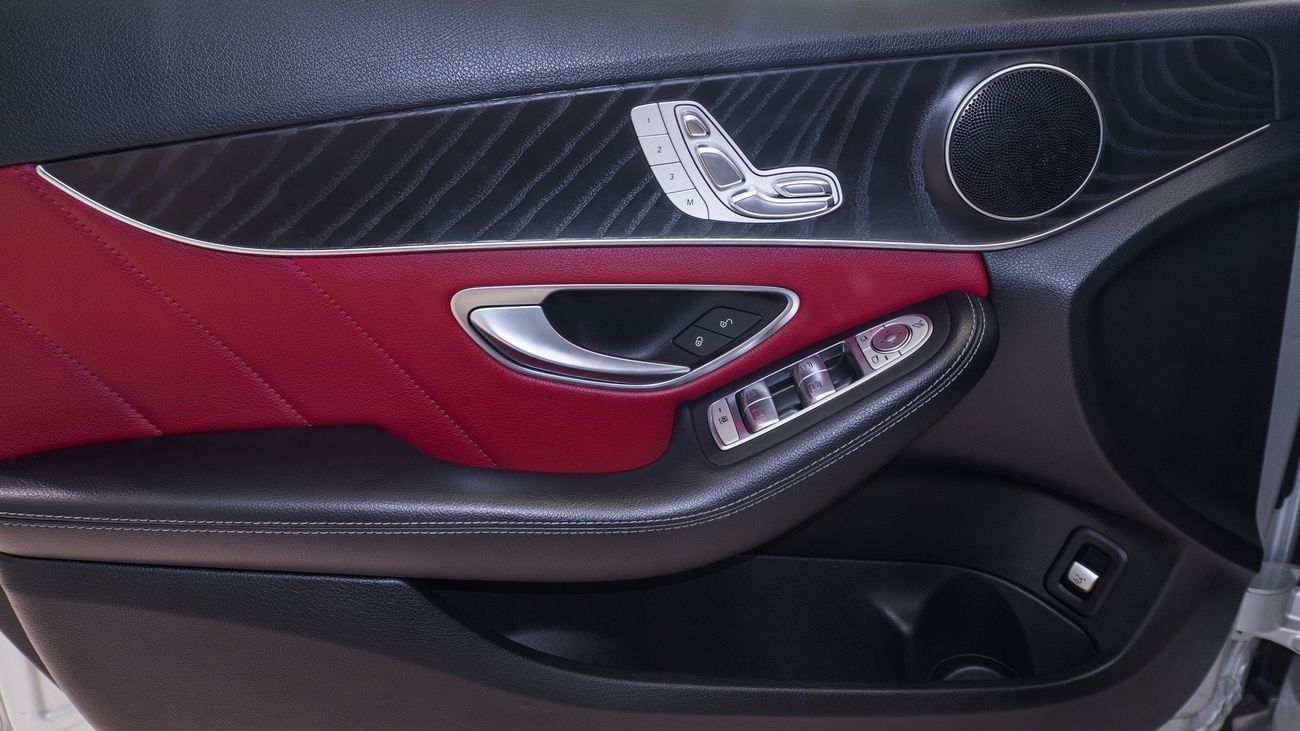 مرسيدس بنز C 200 AMG