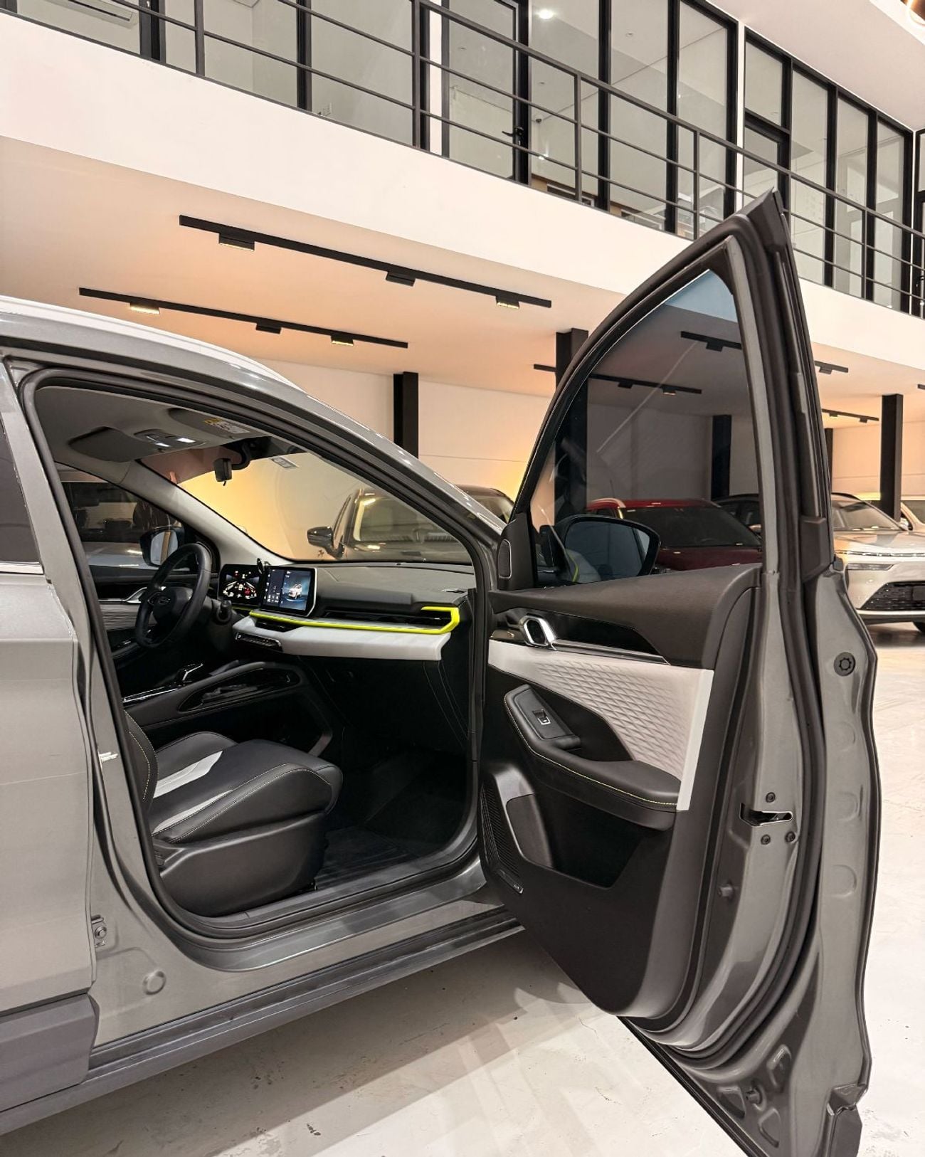 Geely Coolray GF