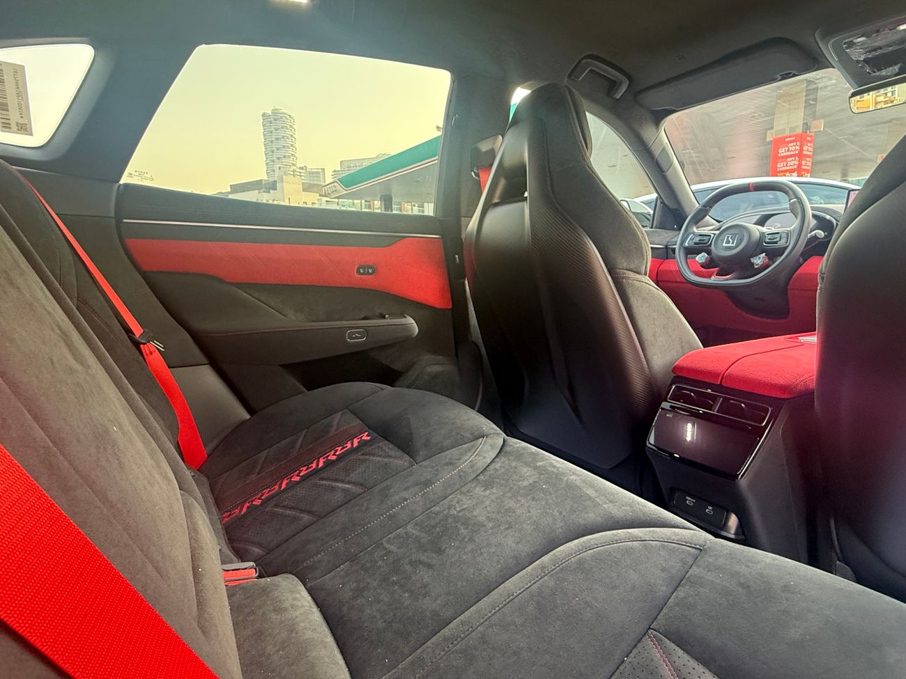 Zeekr 001 FR SPORT 1265 HP 4WD