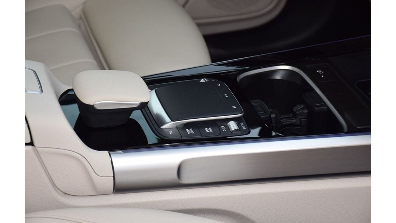 مرسيدس بنز GLB 250