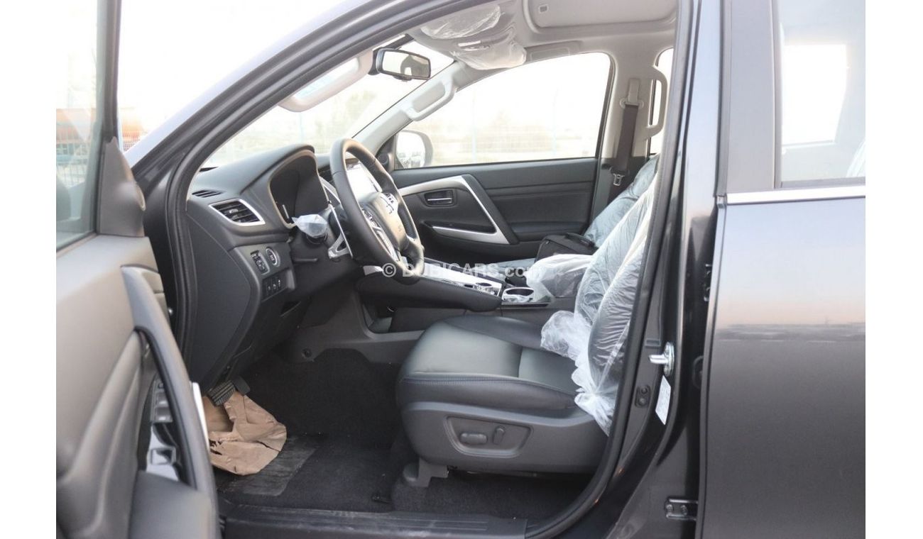 ميتسوبيشي باجيرو SPORT 2.4 DIESEL,4WD, ELECTRIC SEAT, PUSH START, HEAD LIGHT WASHER, PADDLE SHIFTER, LEATHER SEATS, S