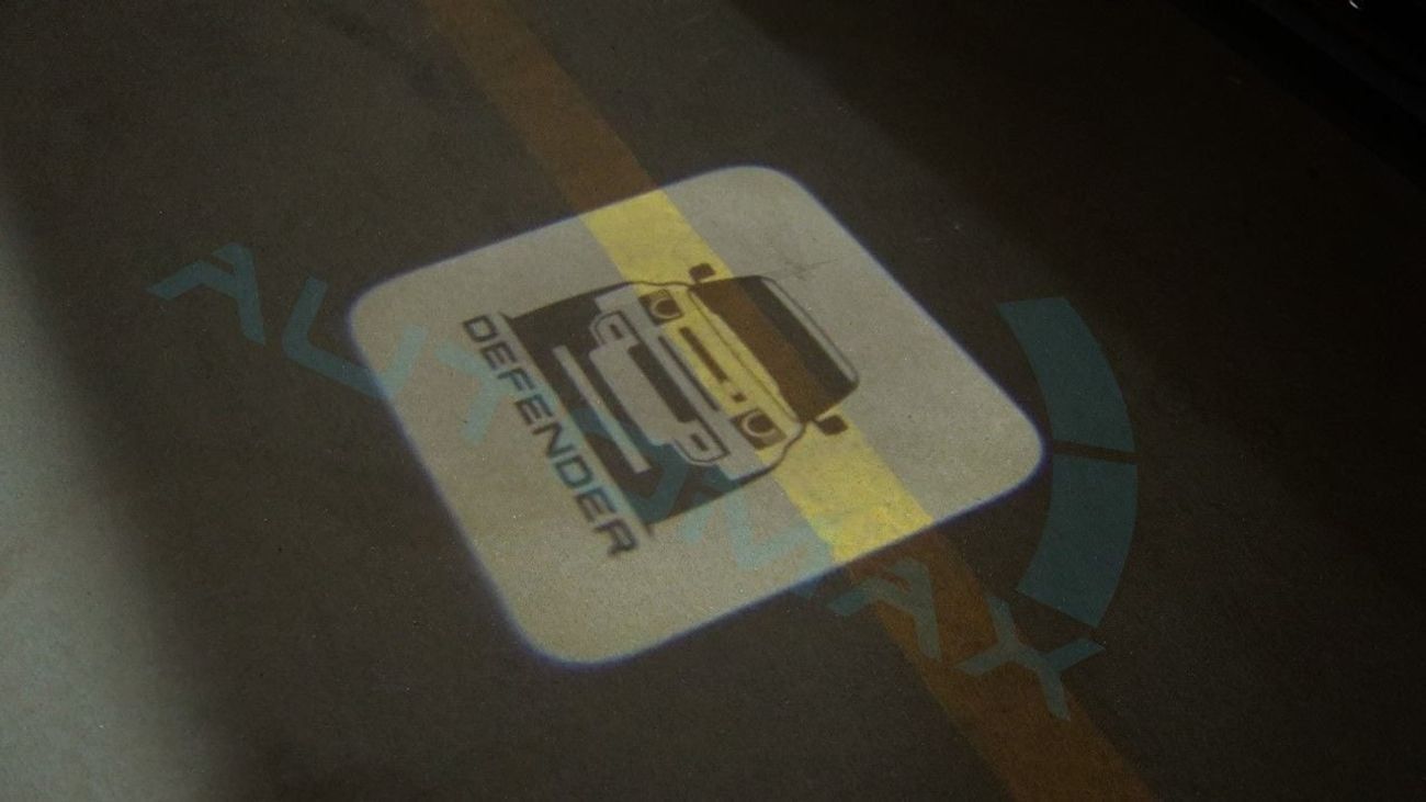 Land Rover Defender (For Export , НА ЭКСПОРТ) 110 X-Dynamic SE P400e Plug-in Hybrid 2025 Без пробега