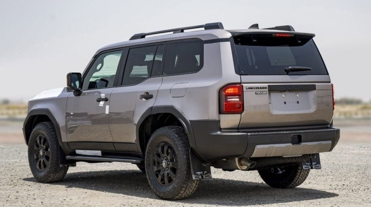 Toyota Prado TOYOTA PRADO 250 2.4P AT FIRST EDITION MY2025 – SAND & GREY ROOF (only for export)