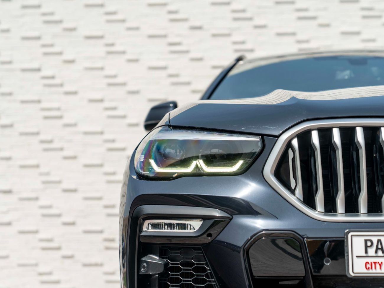 بي أم دبليو X6 xDrive40i Luxury M Sport Package 3.0L