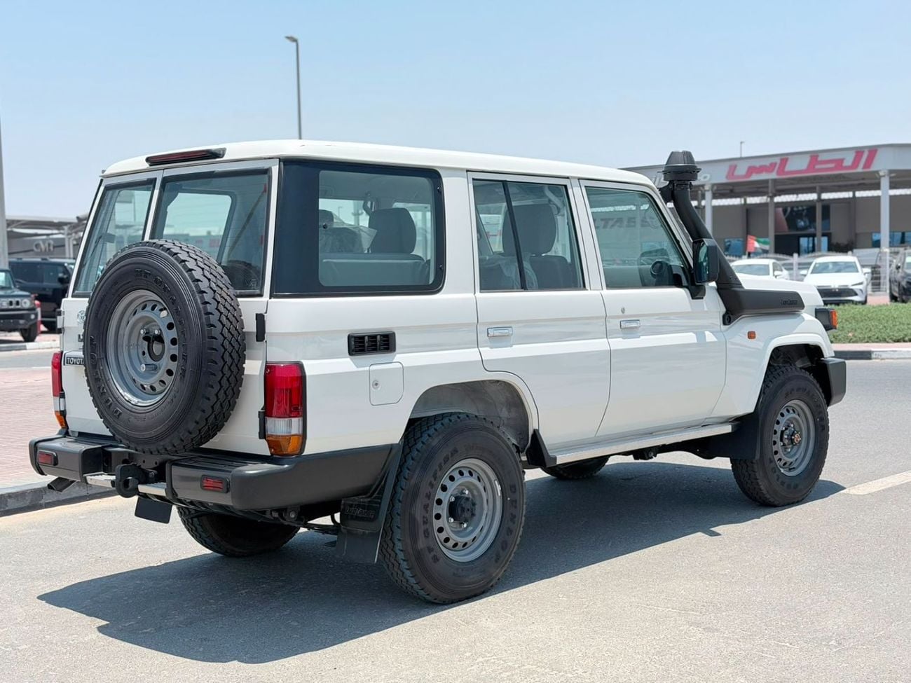 تويوتا لاند كروزر 70 LC 78 HARDTOP 2.8L AT