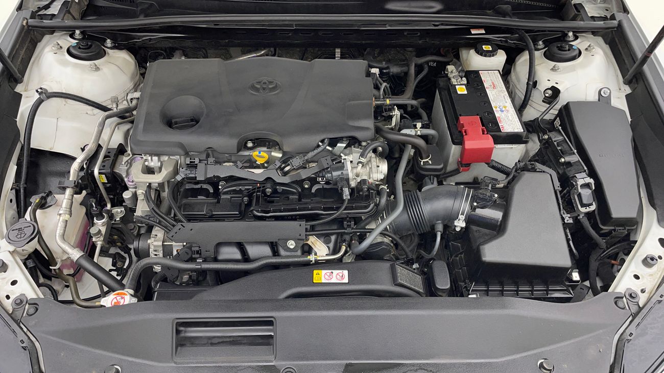 Toyota Camry GLE 2.5 | Zero Down Payment | Home Test Drive