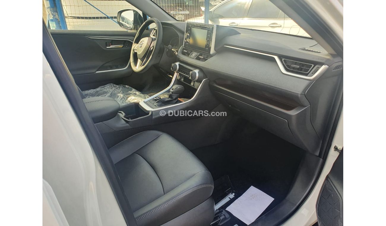 Toyota RAV4 2.0L Petrol, Alloy Rims, Driver Power Seat & Leather Seats, Auto A/C, FULL OPTION (CODE # TRV22)