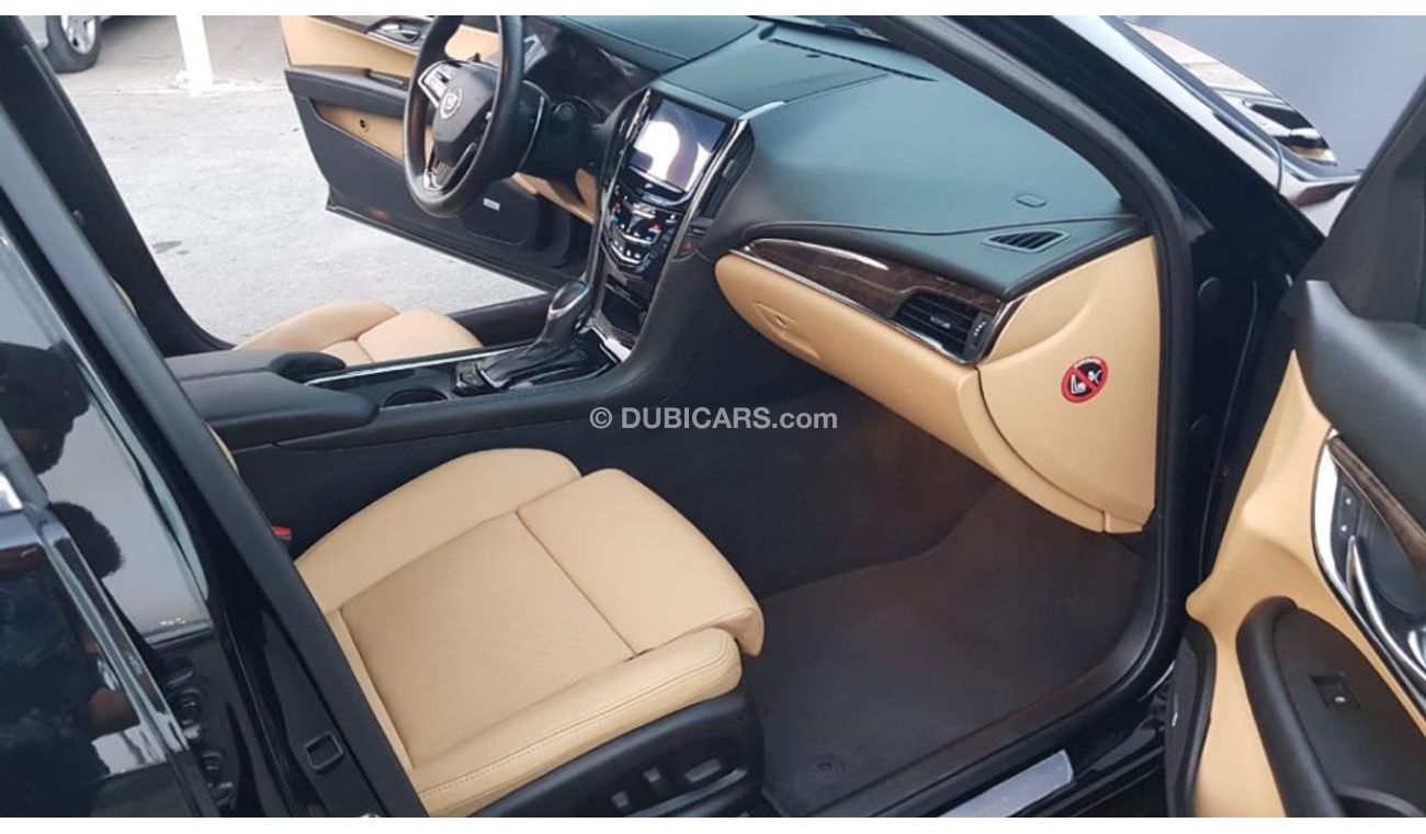 Cadillac ATS Caddillac ATS model 2014 GCC car prefect condition full option low mileage panoramic roof leather se